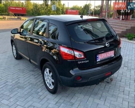 Черный Ниссан Кашкай, объемом двигателя 1.5 л и пробегом 280 тыс. км за 9800 $, фото 3 на Automoto.ua