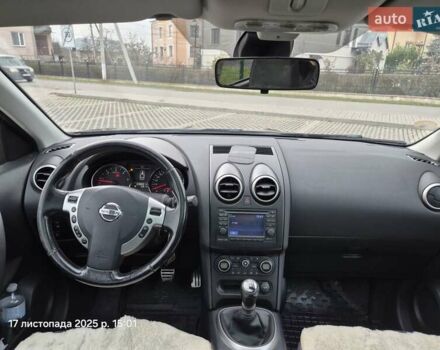 Чорний Ніссан Кашкай, об'ємом двигуна 1.5 л та пробігом 218 тис. км за 9800 $, фото 74 на Automoto.ua