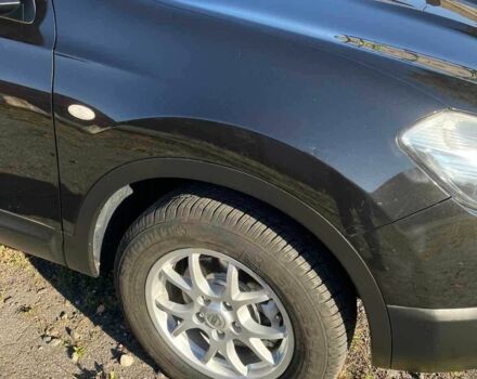 Черный Ниссан Кашкай, объемом двигателя 1.6 л и пробегом 174 тыс. км за 8900 $, фото 5 на Automoto.ua