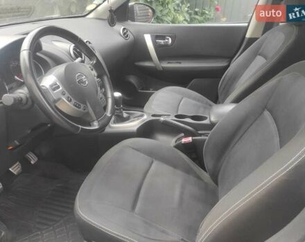 Чорний Ніссан Кашкай, об'ємом двигуна 2 л та пробігом 213 тис. км за 10300 $, фото 6 на Automoto.ua