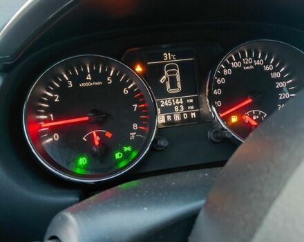 Чорний Ніссан Кашкай, об'ємом двигуна 2 л та пробігом 245 тис. км за 10000 $, фото 6 на Automoto.ua