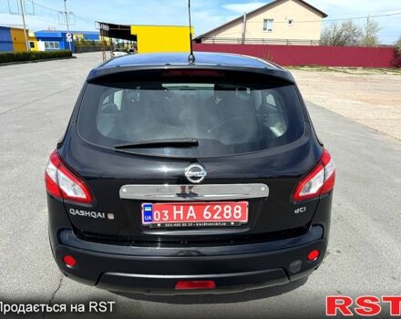 Чорний Ніссан Кашкай, об'ємом двигуна 2 л та пробігом 212 тис. км за 11200 $, фото 3 на Automoto.ua