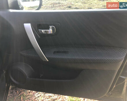 Черный Ниссан Кашкай, объемом двигателя 1.5 л и пробегом 229 тыс. км за 9400 $, фото 16 на Automoto.ua