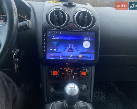 Черный Ниссан Кашкай, объемом двигателя 1.46 л и пробегом 255 тыс. км за 9750 $, фото 16 на Automoto.ua