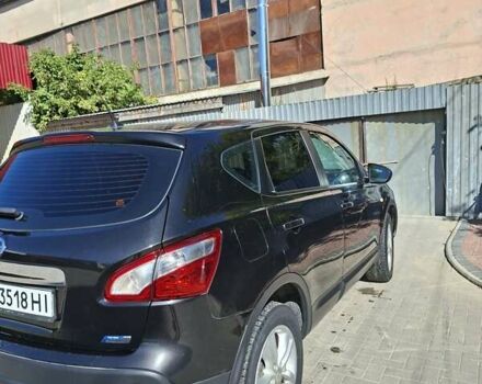 Черный Ниссан Кашкай, объемом двигателя 1.46 л и пробегом 237 тыс. км за 8000 $, фото 6 на Automoto.ua