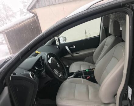 Черный Ниссан Кашкай, объемом двигателя 2 л и пробегом 207 тыс. км за 13500 $, фото 6 на Automoto.ua