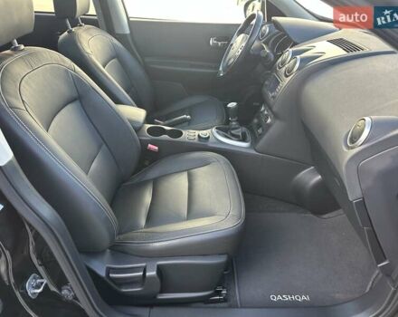 Черный Ниссан Кашкай, объемом двигателя 2 л и пробегом 121 тыс. км за 13999 $, фото 48 на Automoto.ua