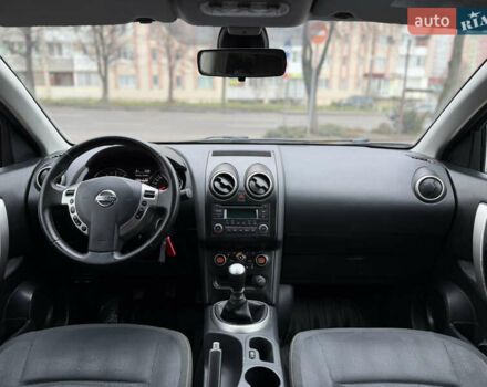 Черный Ниссан Кашкай, объемом двигателя 1.46 л и пробегом 330 тыс. км за 9000 $, фото 39 на Automoto.ua