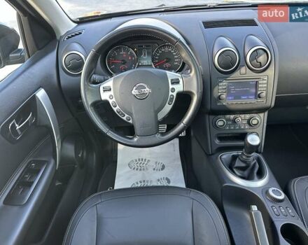 Черный Ниссан Кашкай, объемом двигателя 2 л и пробегом 121 тыс. км за 13999 $, фото 21 на Automoto.ua