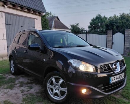 Чорний Ніссан Кашкай, об'ємом двигуна 2 л та пробігом 245 тис. км за 10000 $, фото 1 на Automoto.ua
