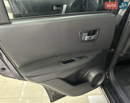 Черный Ниссан Кашкай, объемом двигателя 1.5 л и пробегом 245 тыс. км за 9950 $, фото 22 на Automoto.ua