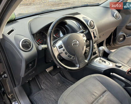 Чорний Ніссан Кашкай, об'ємом двигуна 2 л та пробігом 230 тис. км за 12299 $, фото 104 на Automoto.ua