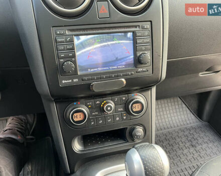 Чорний Ніссан Кашкай, об'ємом двигуна 2 л та пробігом 230 тис. км за 12299 $, фото 114 на Automoto.ua