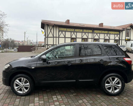 Черный Ниссан Кашкай, объемом двигателя 1.46 л и пробегом 330 тыс. км за 9000 $, фото 31 на Automoto.ua