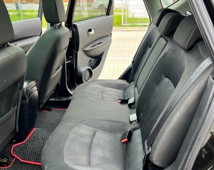 Черный Ниссан Кашкай, объемом двигателя 2 л и пробегом 255 тыс. км за 10750 $, фото 4 на Automoto.ua