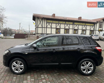 Черный Ниссан Кашкай, объемом двигателя 1.46 л и пробегом 330 тыс. км за 9000 $, фото 32 на Automoto.ua