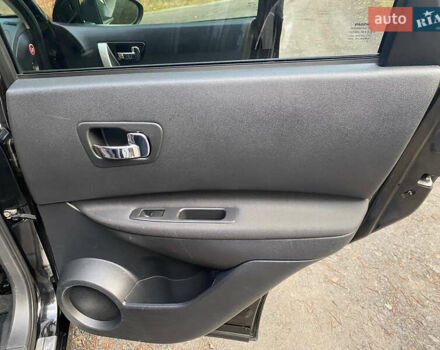 Черный Ниссан Кашкай, объемом двигателя 2 л и пробегом 230 тыс. км за 11999 $, фото 106 на Automoto.ua