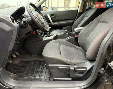 Черный Ниссан Кашкай, объемом двигателя 1.46 л и пробегом 330 тыс. км за 9000 $, фото 52 на Automoto.ua