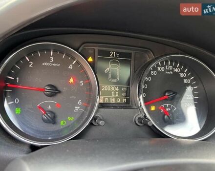 Черный Ниссан Кашкай, объемом двигателя 2 л и пробегом 199 тыс. км за 12999 $, фото 7 на Automoto.ua