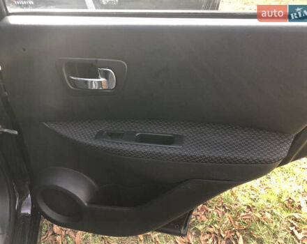 Черный Ниссан Кашкай, объемом двигателя 1.5 л и пробегом 229 тыс. км за 9400 $, фото 17 на Automoto.ua