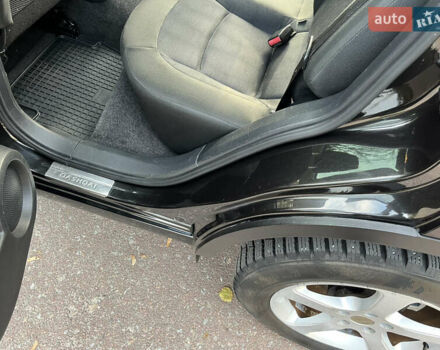 Чорний Ніссан Кашкай, об'ємом двигуна 2 л та пробігом 230 тис. км за 12299 $, фото 122 на Automoto.ua