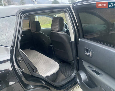 Черный Ниссан Кашкай, объемом двигателя 1.46 л и пробегом 255 тыс. км за 9750 $, фото 7 на Automoto.ua