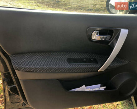 Черный Ниссан Кашкай, объемом двигателя 1.5 л и пробегом 229 тыс. км за 9400 $, фото 10 на Automoto.ua