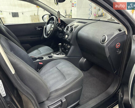 Черный Ниссан Кашкай, объемом двигателя 1.5 л и пробегом 245 тыс. км за 9950 $, фото 23 на Automoto.ua