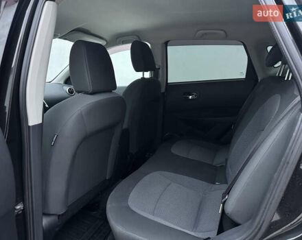 Черный Ниссан Кашкай, объемом двигателя 1.6 л и пробегом 168 тыс. км за 9500 $, фото 11 на Automoto.ua