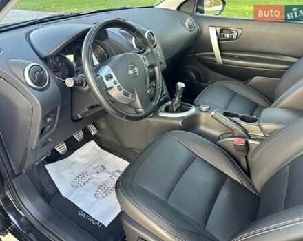 Черный Ниссан Кашкай, объемом двигателя 2 л и пробегом 121 тыс. км за 13999 $, фото 36 на Automoto.ua