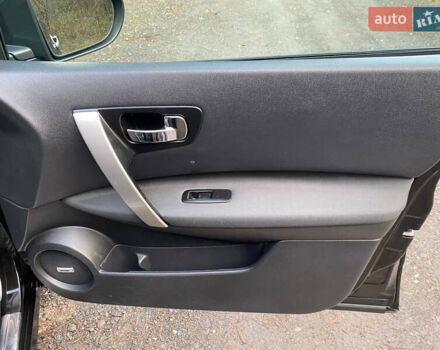 Черный Ниссан Кашкай, объемом двигателя 2 л и пробегом 230 тыс. км за 11999 $, фото 98 на Automoto.ua