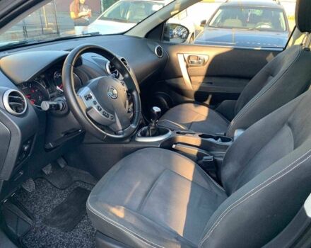 Черный Ниссан Кашкай, объемом двигателя 1.5 л и пробегом 228 тыс. км за 9899 $, фото 9 на Automoto.ua