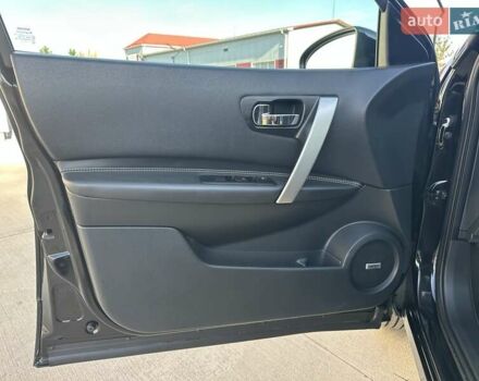 Черный Ниссан Кашкай, объемом двигателя 2 л и пробегом 121 тыс. км за 13999 $, фото 22 на Automoto.ua