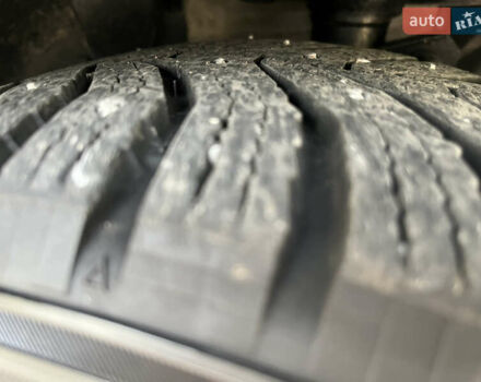 Чорний Ніссан Кашкай, об'ємом двигуна 2 л та пробігом 230 тис. км за 12299 $, фото 76 на Automoto.ua