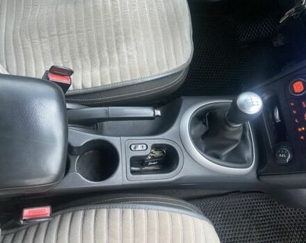 Черный Ниссан Кашкай, объемом двигателя 1.5 л и пробегом 255 тыс. км за 9750 $, фото 8 на Automoto.ua