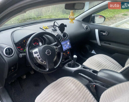 Черный Ниссан Кашкай, объемом двигателя 1.46 л и пробегом 255 тыс. км за 9750 $, фото 5 на Automoto.ua