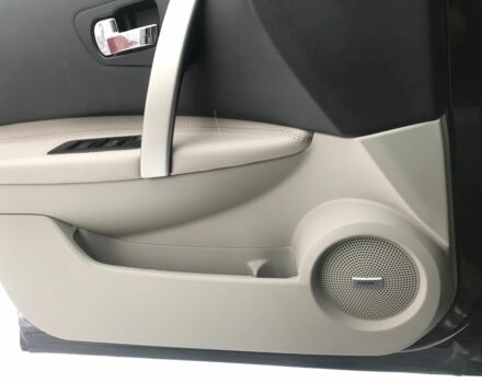 Черный Ниссан Кашкай, объемом двигателя 2 л и пробегом 207 тыс. км за 13500 $, фото 8 на Automoto.ua