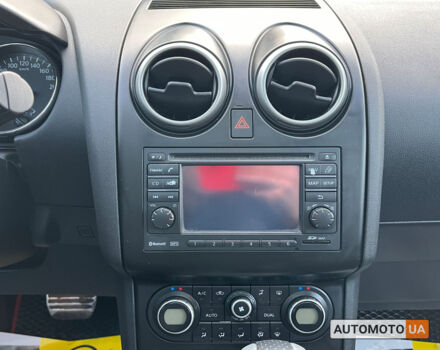 Черный Ниссан Кашкай, объемом двигателя 2 л и пробегом 217 тыс. км за 11800 $, фото 13 на Automoto.ua