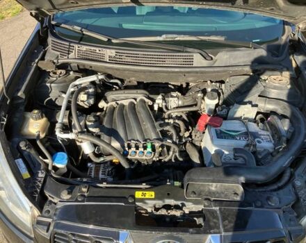 Черный Ниссан Кашкай, объемом двигателя 1.6 л и пробегом 174 тыс. км за 8900 $, фото 16 на Automoto.ua