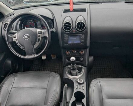 Черный Ниссан Кашкай, объемом двигателя 2 л и пробегом 235 тыс. км за 10499 $, фото 4 на Automoto.ua