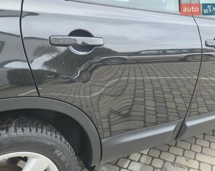 Черный Ниссан Кашкай, объемом двигателя 1.5 л и пробегом 175 тыс. км за 9250 $, фото 33 на Automoto.ua