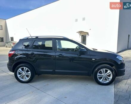 Черный Ниссан Кашкай, объемом двигателя 2 л и пробегом 121 тыс. км за 13999 $, фото 12 на Automoto.ua