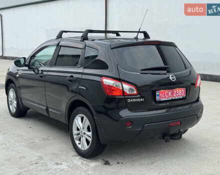 Черный Ниссан Кашкай, объемом двигателя 1.6 л и пробегом 168 тыс. км за 9500 $, фото 2 на Automoto.ua