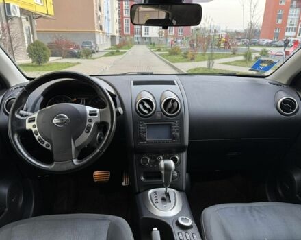 Черный Ниссан Кашкай, объемом двигателя 2 л и пробегом 231 тыс. км за 12700 $, фото 4 на Automoto.ua