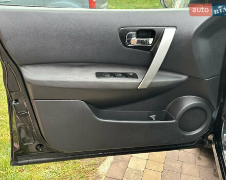 Чорний Ніссан Кашкай, об'ємом двигуна 1.6 л та пробігом 239 тис. км за 9590 $, фото 8 на Automoto.ua