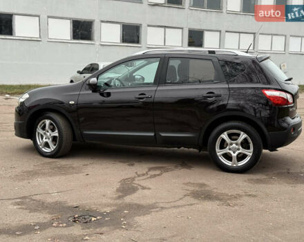 Чорний Ніссан Кашкай, об'ємом двигуна 2 л та пробігом 281 тис. км за 11499 $, фото 2 на Automoto.ua