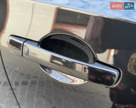 Черный Ниссан Кашкай, объемом двигателя 1.6 л и пробегом 216 тыс. км за 10999 $, фото 12 на Automoto.ua