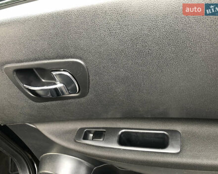 Черный Ниссан Кашкай, объемом двигателя 1.5 л и пробегом 192 тыс. км за 11500 $, фото 55 на Automoto.ua