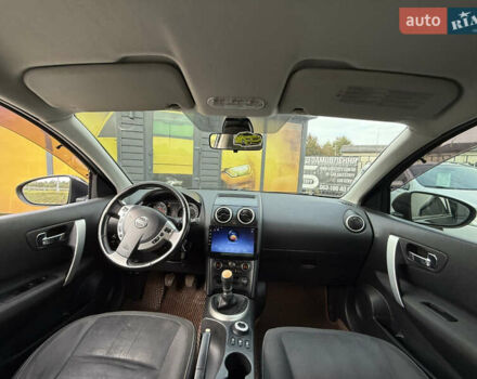 Черный Ниссан Кашкай, объемом двигателя 2 л и пробегом 174 тыс. км за 10999 $, фото 4 на Automoto.ua