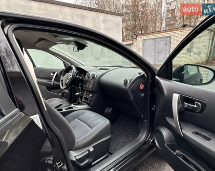 Черный Ниссан Кашкай, объемом двигателя 1.5 л и пробегом 220 тыс. км за 11499 $, фото 46 на Automoto.ua